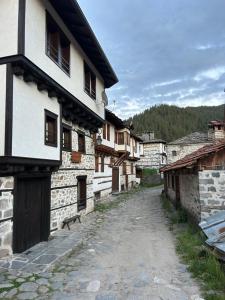 Валериевата Къща 2