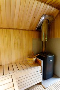 Chata Czarny Kot z jacuzzi i sauną