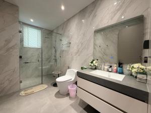 h2 Chasing Light B&B, Pattaya, Luxury Pool Villa, Quiet Oasis, Protecting Familys Cozy Time