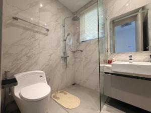 h2 Chasing Light B&B, Pattaya, Luxury Pool Villa, Quiet Oasis, Protecting Familys Cozy Time
