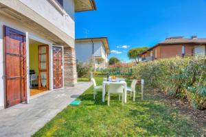 Villa Fiorita Apartments
