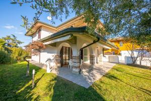 Villa Fiorita Apartments