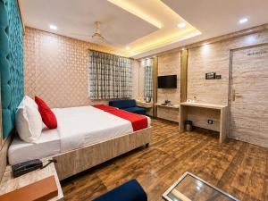 Hotel Orion Sapphire Near park street
