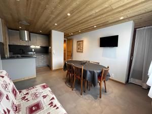 GROTTE AUX FEES A - Appartement skis aux pieds - Wifi- Parking