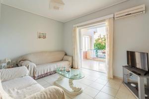 Seaview Terrace Haven-Perfect Location By The Sea
