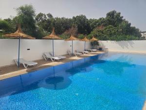 Cabo Pool & Sea 32
