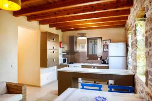 Villa Limon by Important Group Travel