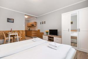 Studio przy Promenadzie Świnoujście by Noclegi Renters