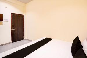 HOTEL O S S STAY INN