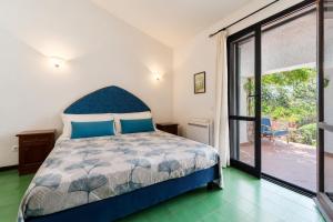 Villa Salida - vista mare, piscina e spiaggia attrezzata