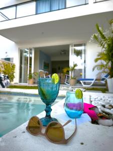 Villa Familiar Para 22 pers, con Piscina, 2 Jacuzzis y BBQ