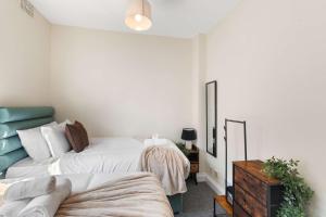 Stylish Brick Lane Apartment Sleeps 9 Shoreditch