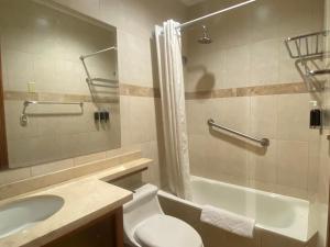 Cavi Rooms 606