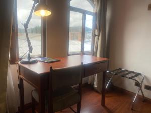 Cavi Rooms 608