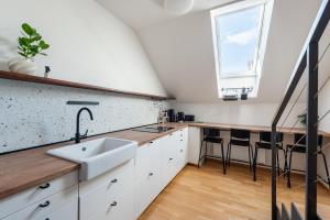 Bright Duplex Loft near Wenceslas Square