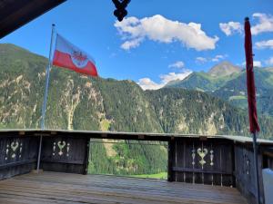Gasthof Zimmereben am Berg , walking time 40 minutes