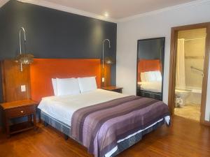 Cavi Rooms 609