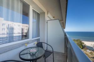 Przytulne Studio z Balkonem Blisko Plaży by Noclegi Renters