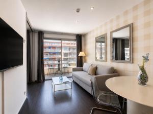Stay Unique Apartments Beltrán i Rózpide