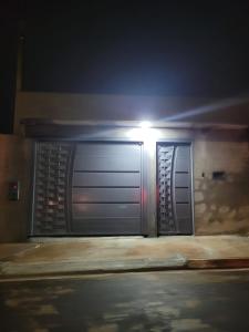 Lar Tranquilo Com Garagem