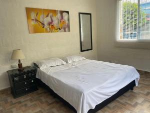 Casa en Puerto Bogota, 5 minutos de Honda