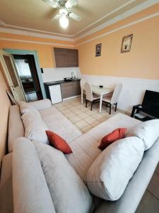 Sylvia Apartman