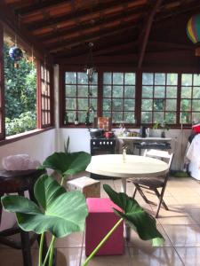 Quarto privativo com cachoeira
