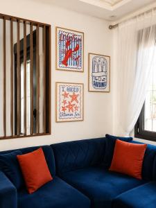 Apartment with pool Beach 2 min away Air-conditioned