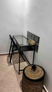 Apartment with pool Beach 2 min away Air-conditioned