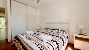Depto Al A - Depto Zona Playa Grande para 4 PAX Con Cochera - Hola Sur