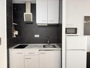 WELCS ESTUDIO 410 EMP con balcon y piscina comunitaria