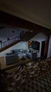 Villa centre ville zéro six soixante neuf soixante huit 3828