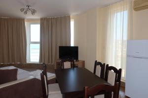 goldenseaview apartment 2