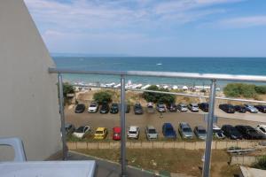 goldenseaview apartment 2