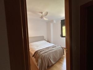 Apartment with Pool and Parking