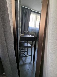 Romantic Apartment with Free Parking in Zurich