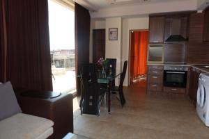 goldenseaview apartment 2