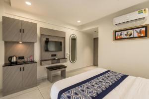 Hotel Lavish Regency