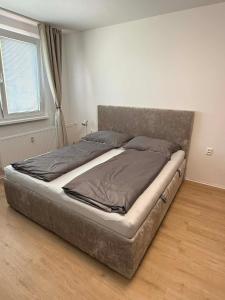 Stylish New Apartment with Parking Place