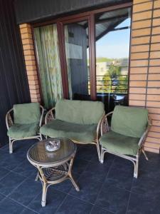 Studija viloje-Quiet Apartment 15 min from Airport