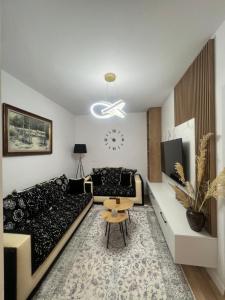 Lake Escape Pogradec