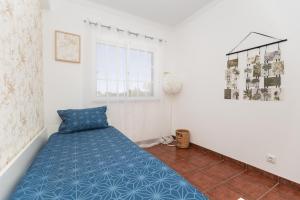 Lagoa de Albufeira Villa - Private Pool, 4 Bedrooms, BBQ & Near Beach
