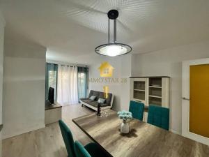 Apartamento playa Roses centro