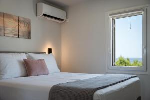 Limen Port View Studio