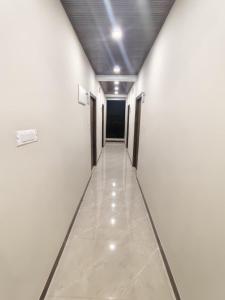 Vaaraahi Elite Guest House 01