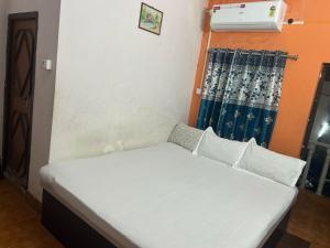 Priyadarshi Hotel