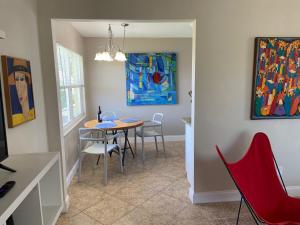 Jasmine Beach Loft Flagler Beach - 2 Blocks to the Beach!