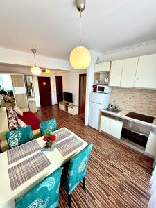 Marcony Seaview Apartments