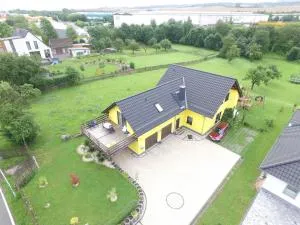 Ferienwohnung Unterwellenborn - Friedebach