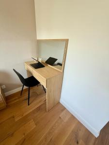 Warsaw Apartment at Kolejowa